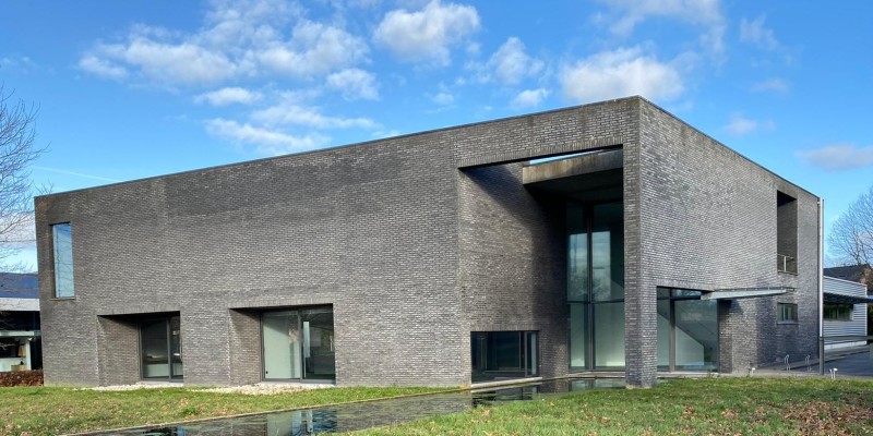 Foto nieuw gebouw bijgesneden voor website