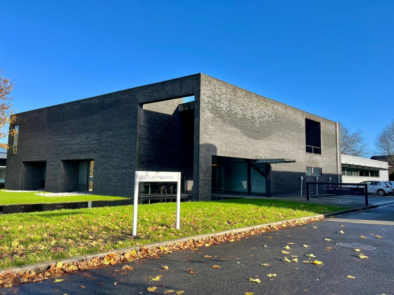 Gebouw LN Brugge herfst